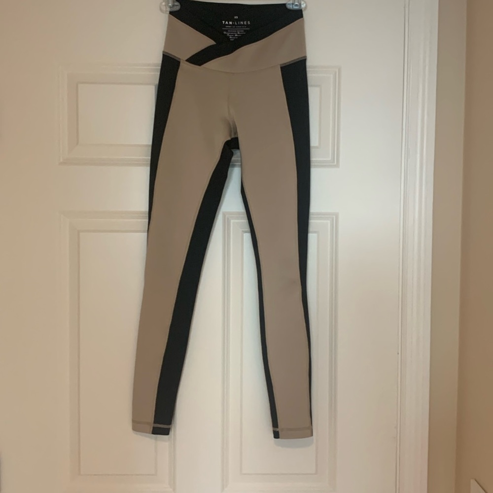 Tan- Lines leggings